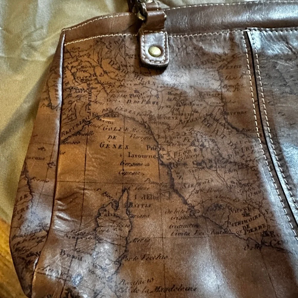 Poppy Top Zip Tote Signature Map Bag - Picture 5 of 15